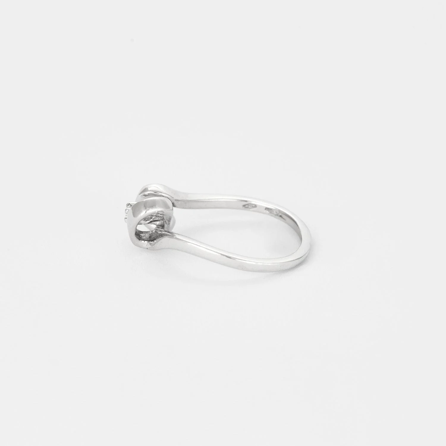 Ring Mouvementéand white gold - Image 4