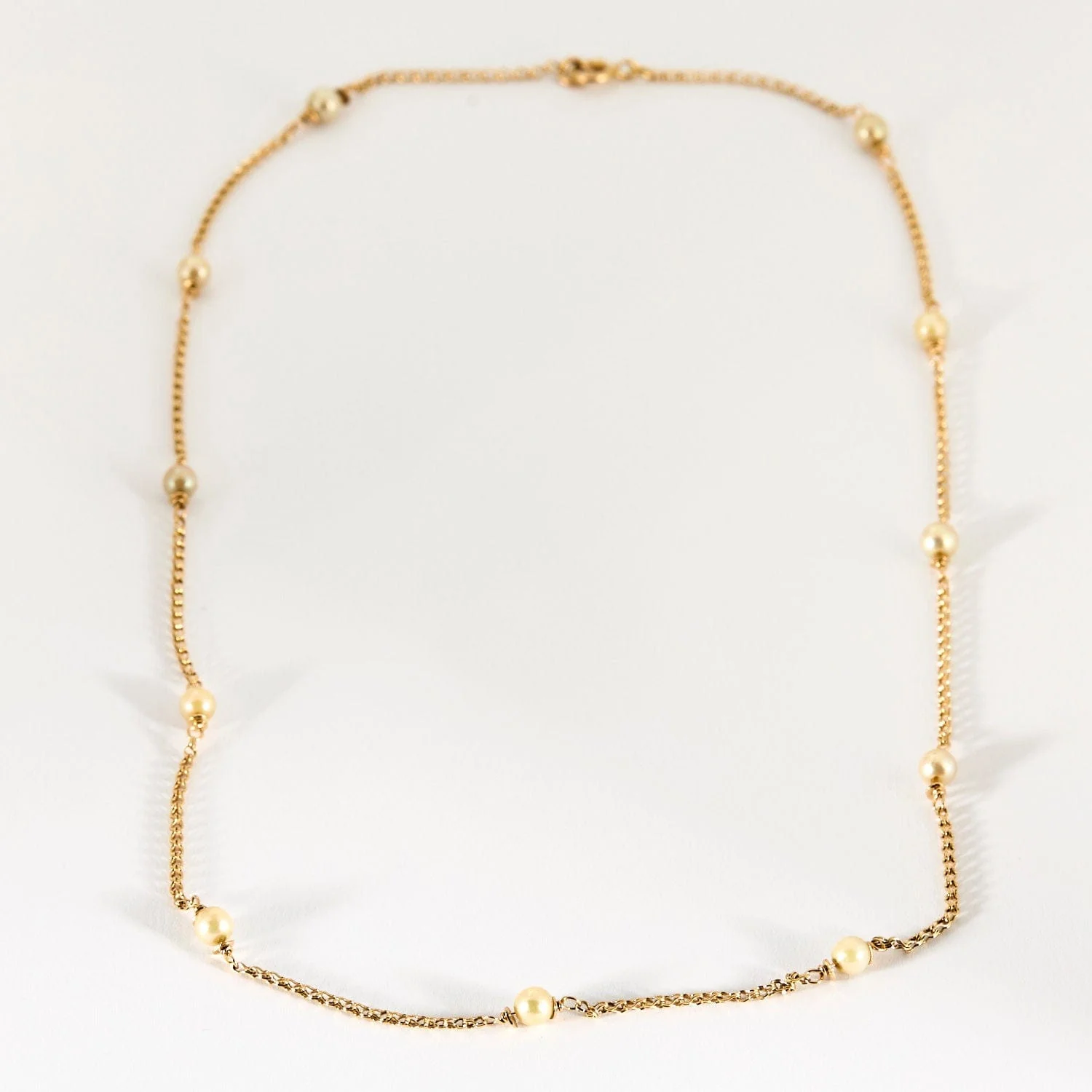 Yellow gold cultured pearl necklace - Image 5