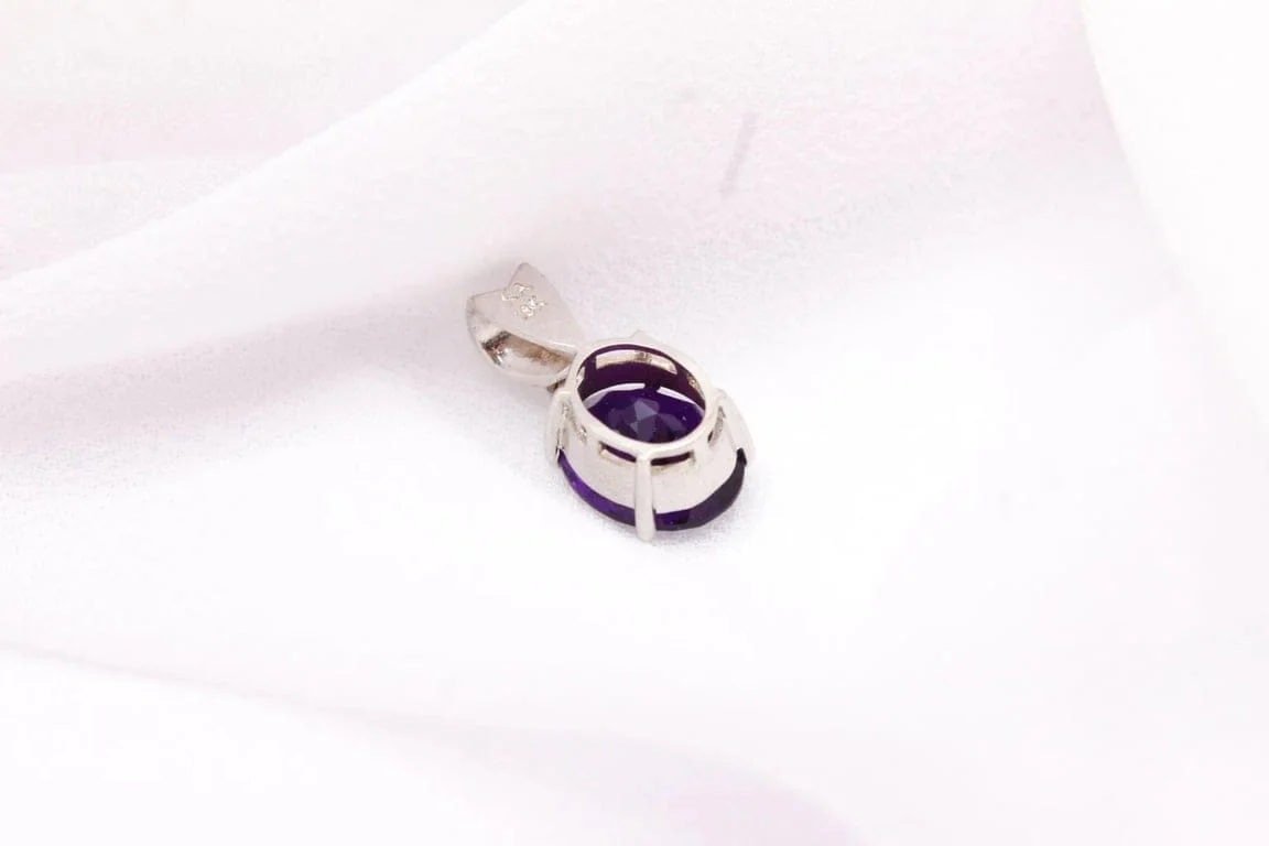 White gold Amethyst pendant - Image 6