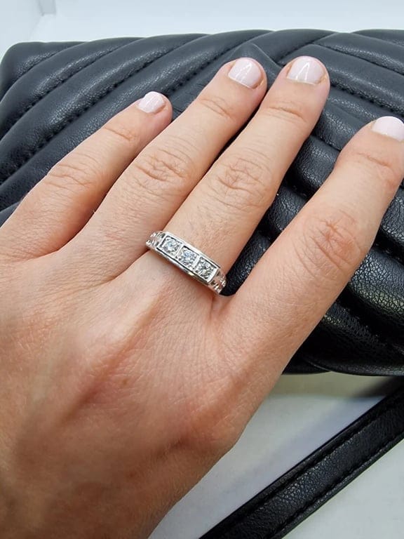 Trilogy Ring in platinum and Diamonds 50s - Image 2