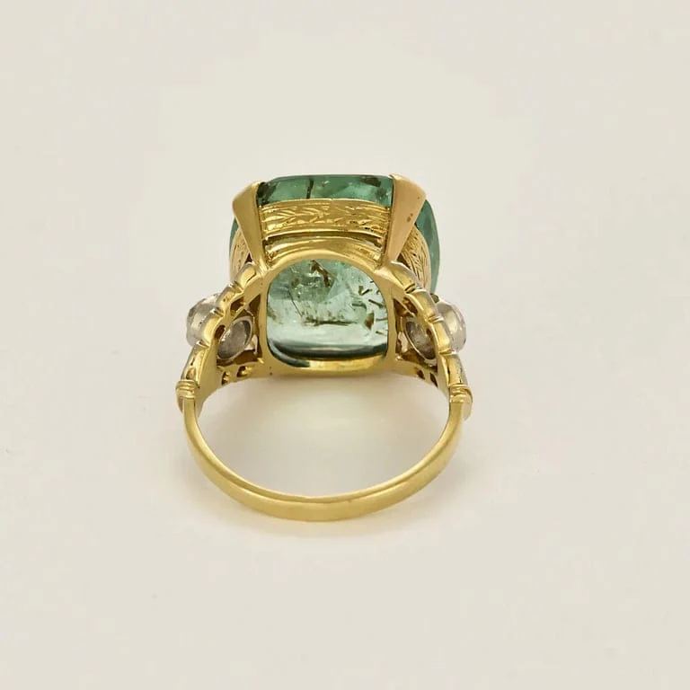 Le Jardin ring in two golds, emerald and diamonds  - Image 5