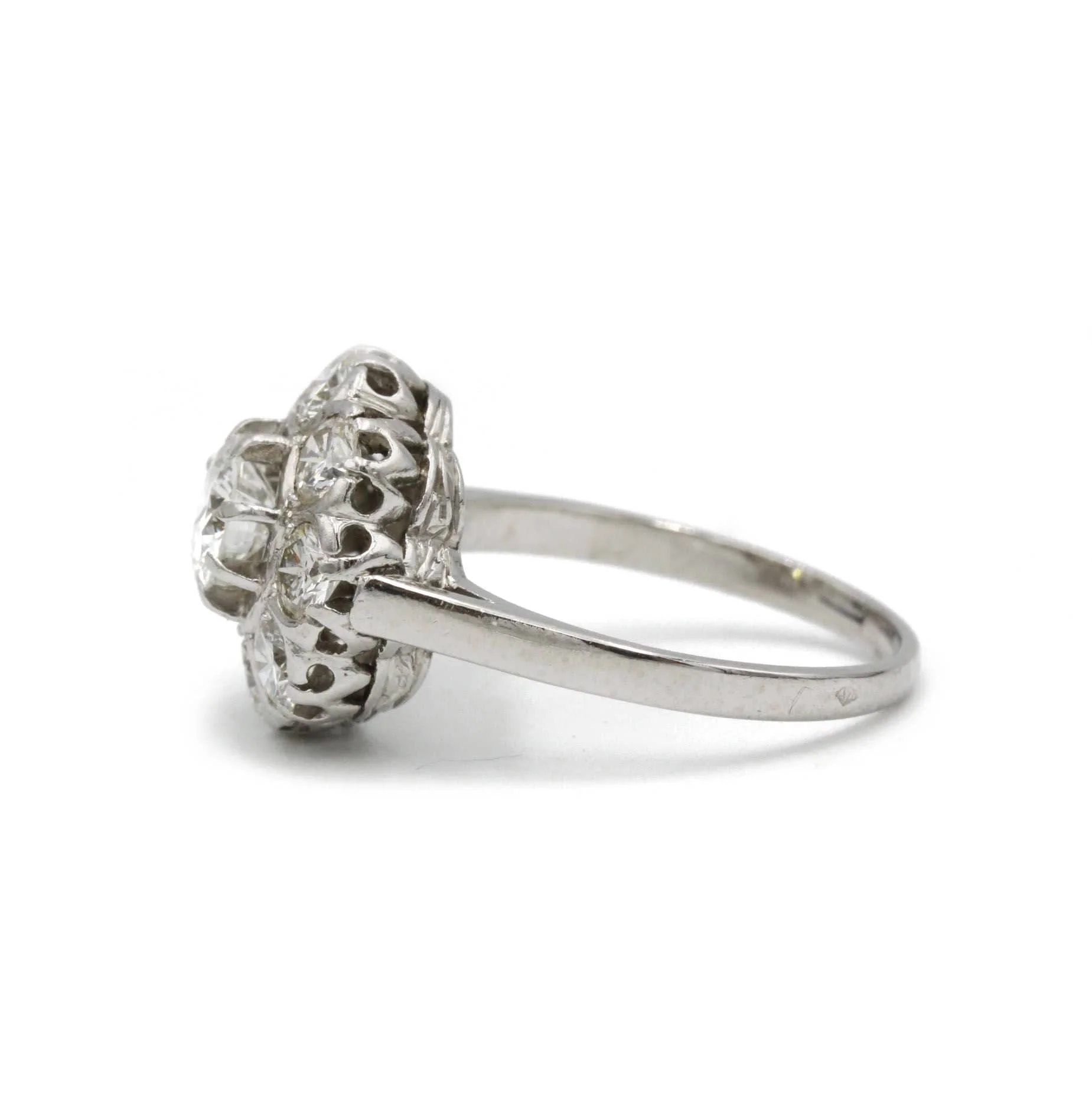 Platinum and Diamond Ring - Image 2