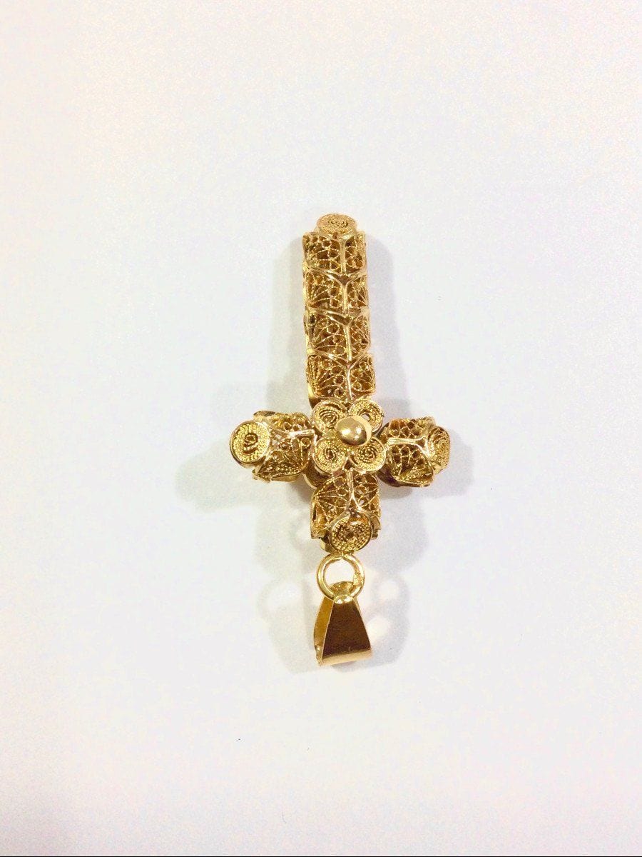 Rose Gold Filigree Cross Pendant - Image 5