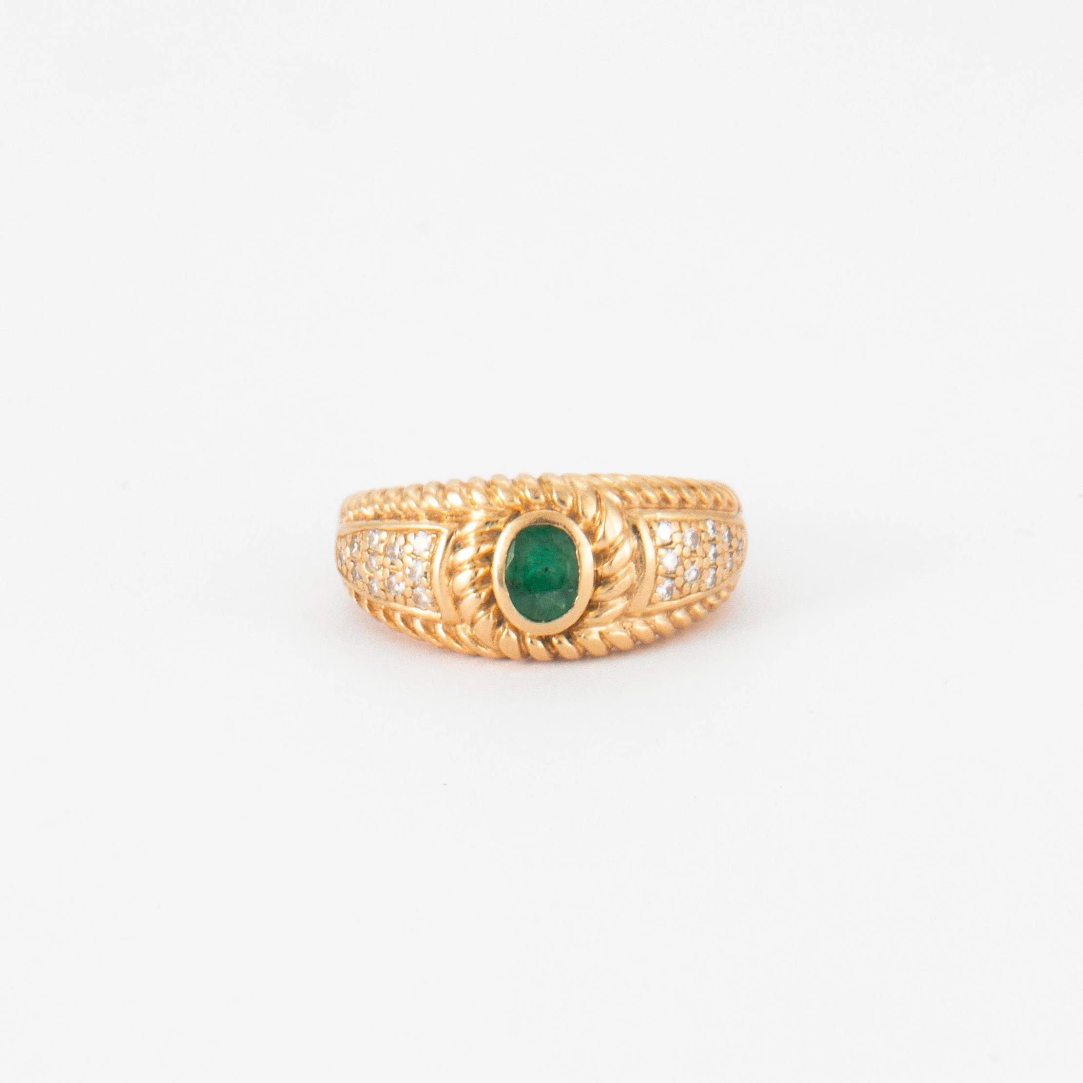 Emerald & Diamond bangle ring