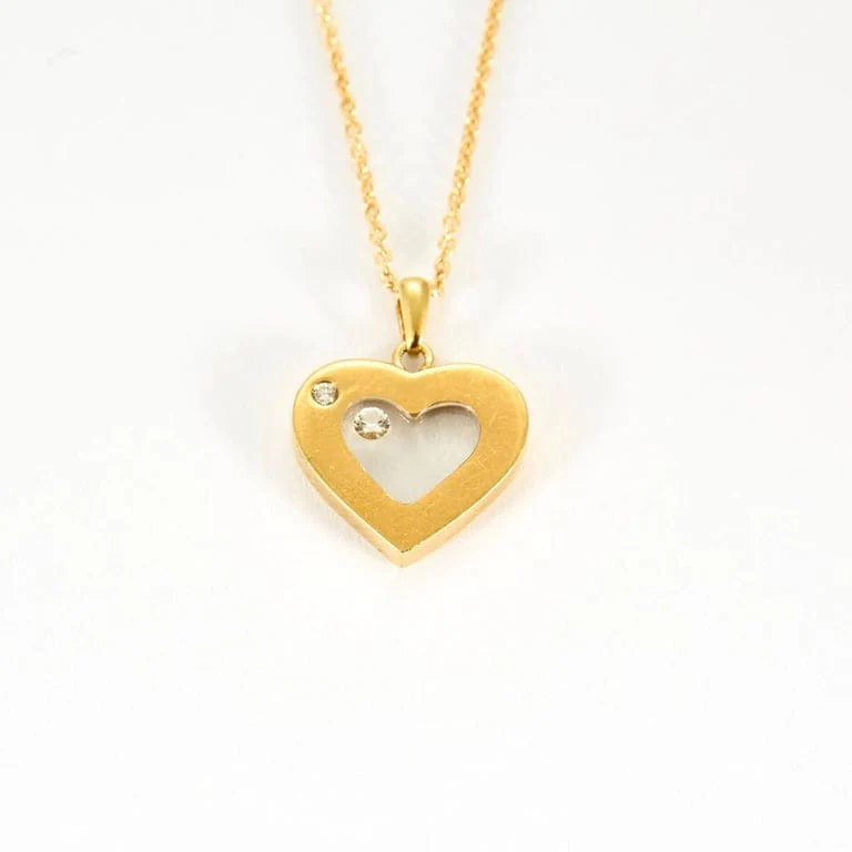 Yellow gold and diamond heart necklace - Image 3