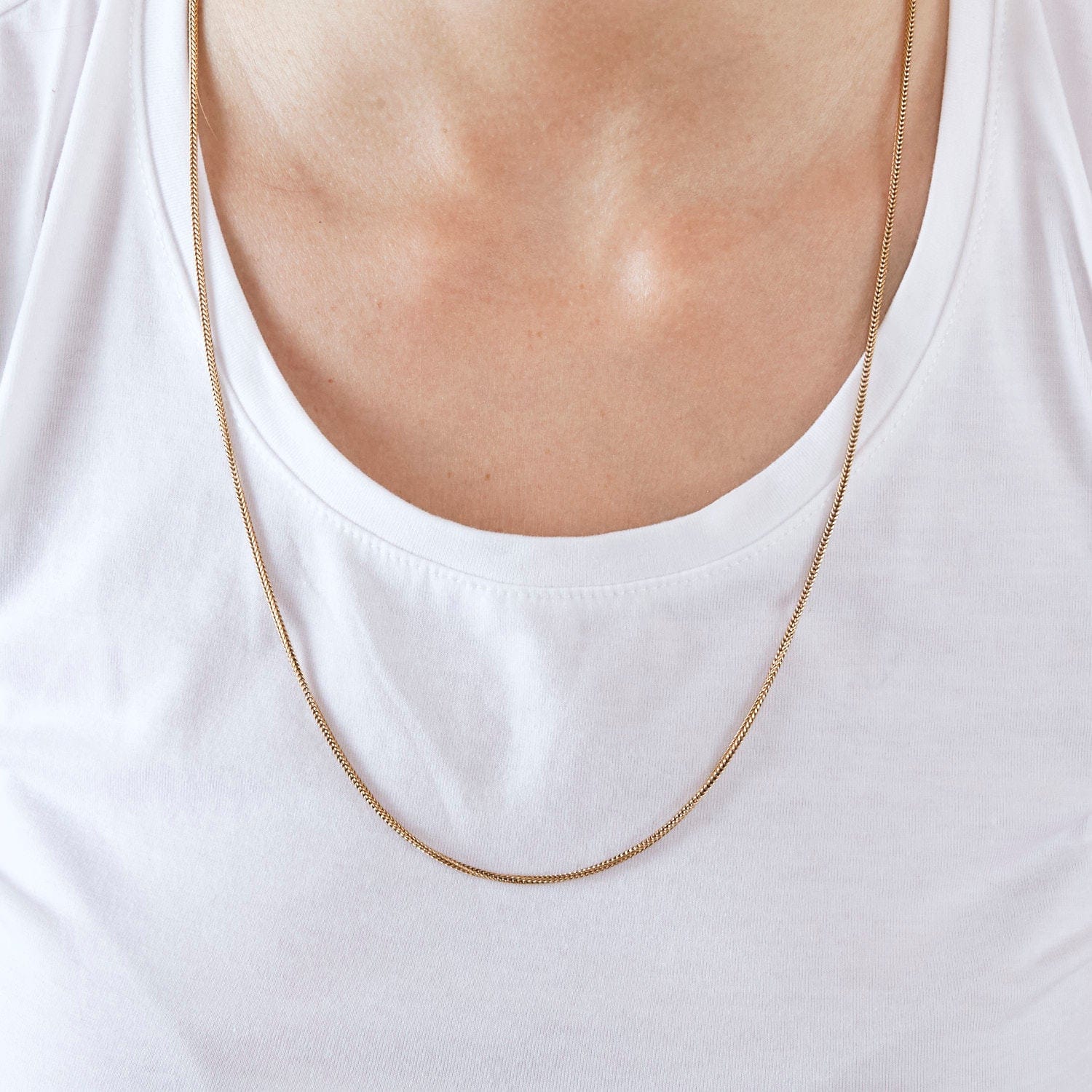 Rose gold palm mesh chain - Image 5