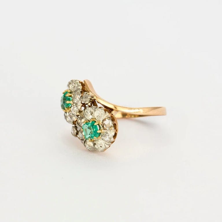 Ring Toi & Moi emeralds diamonds - Image 3