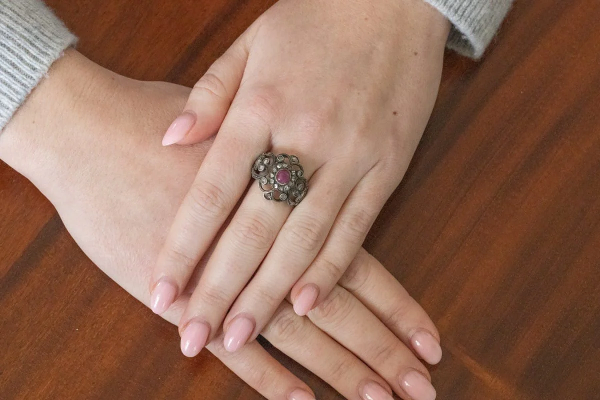 Ancienne bague en rubis, Pologne, début du XXe siècle  - Image 5