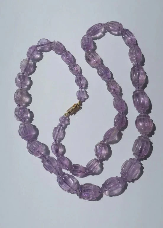 Amethyst necklace with gold clasp - Image 3