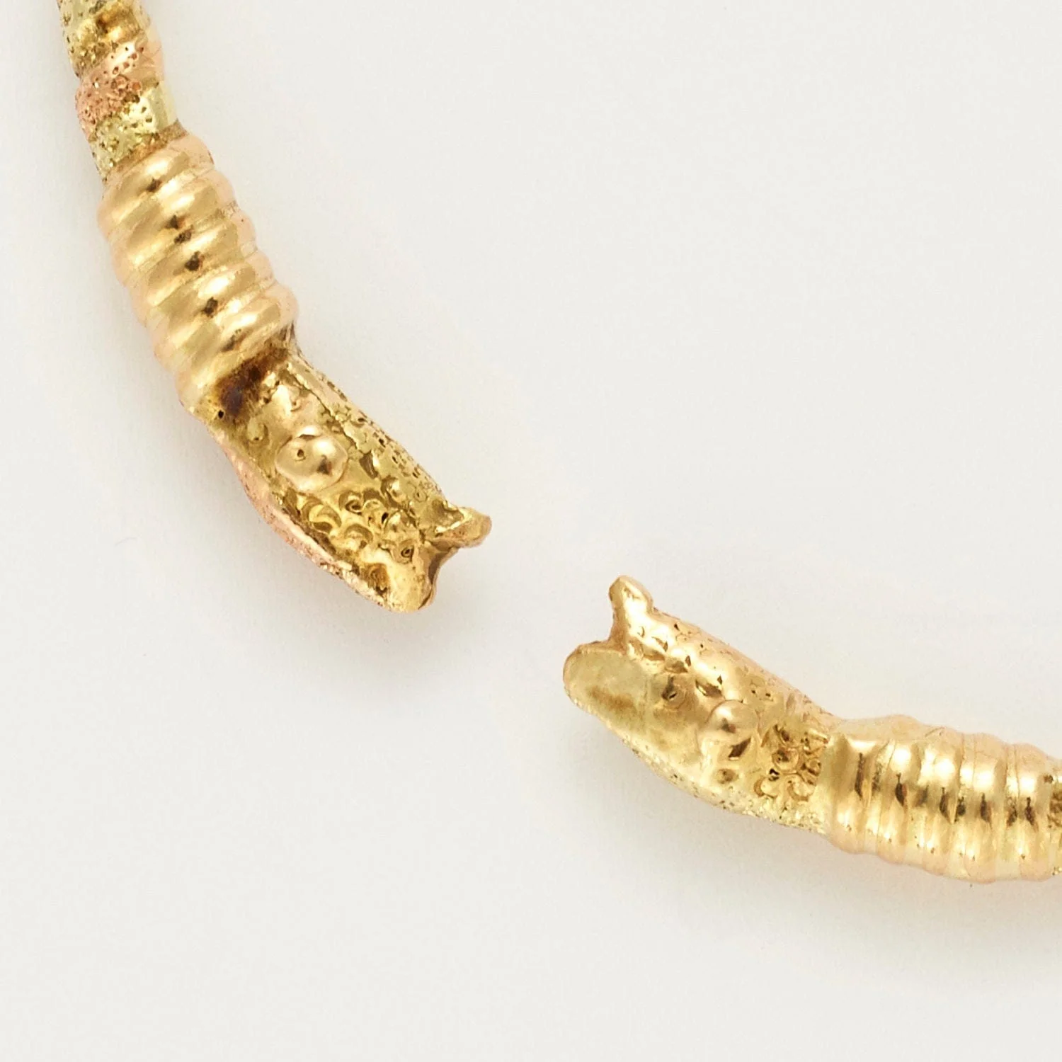 3 gold snake head bracelet - Image 7