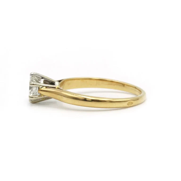 Solitaire - Yellow gold and diamond - Image 2