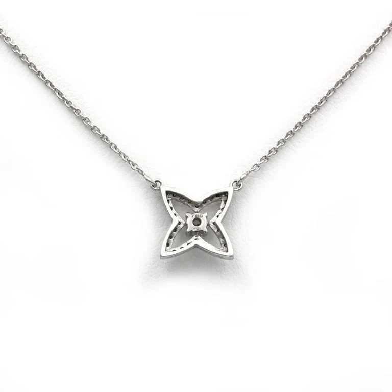 Pendant Necklace - White Gold & Diamonds - Image 4