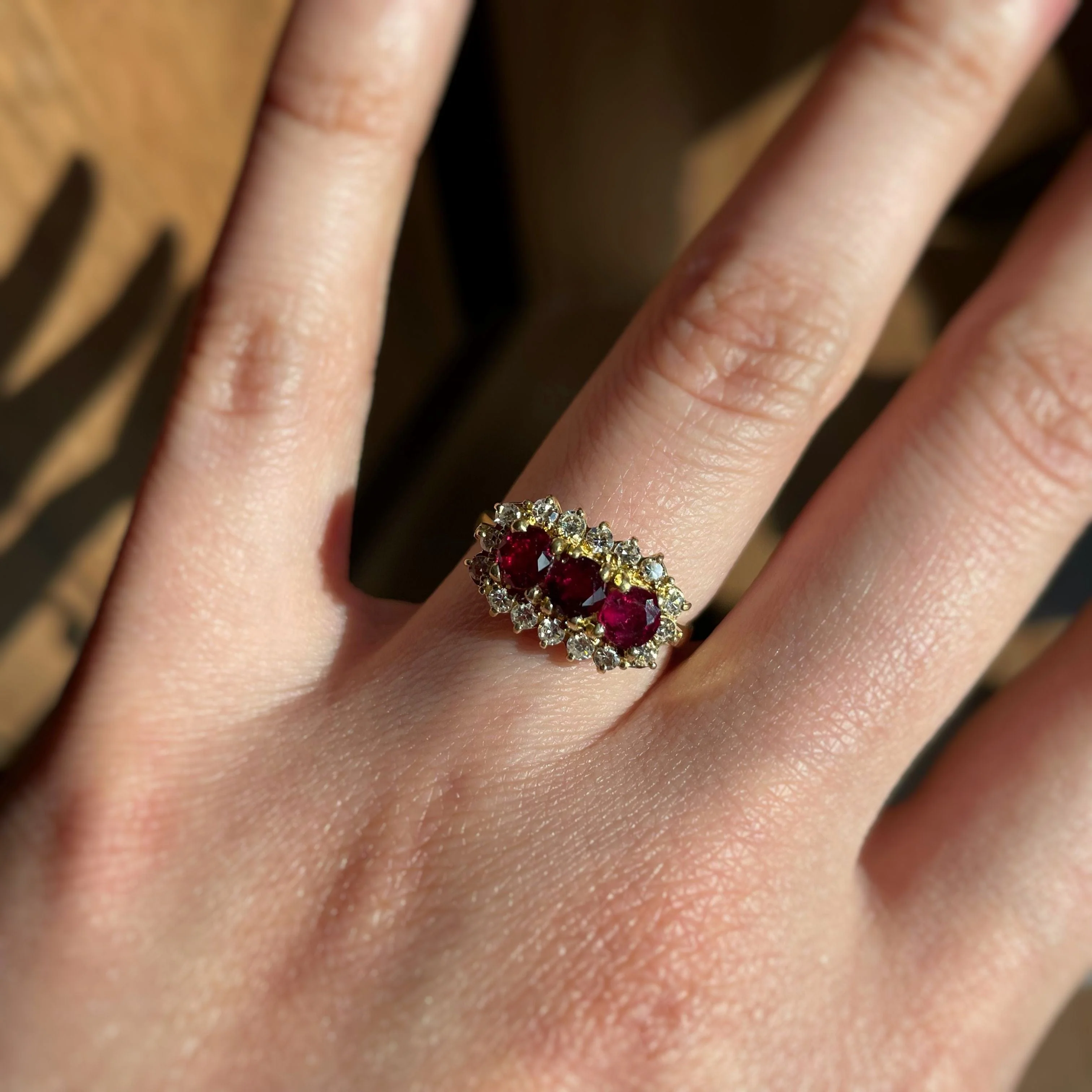 Ring - Gold, Diamonds & Rubies - Image 4