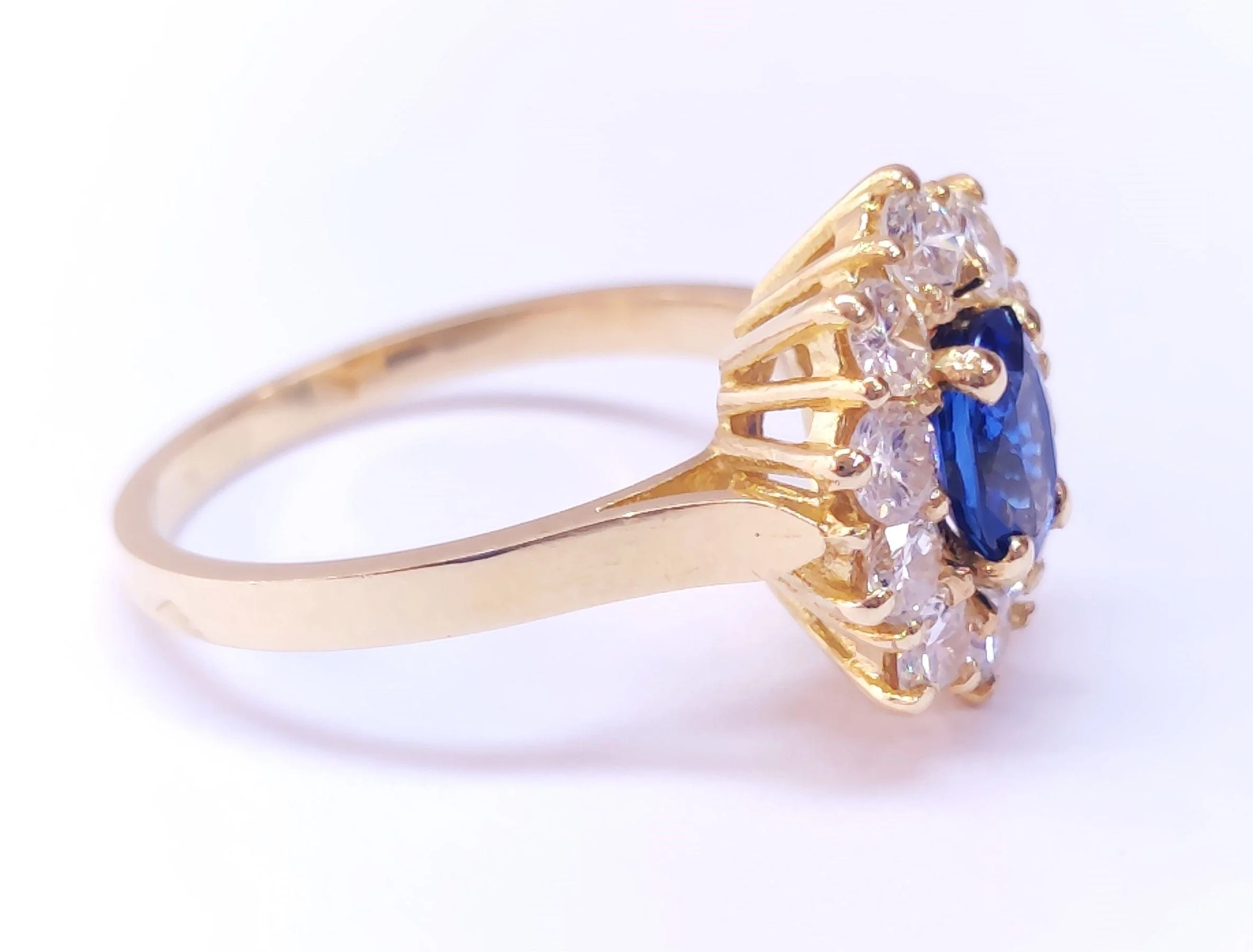 Ring in yellow gold, sapphire, diamonds - Image 6