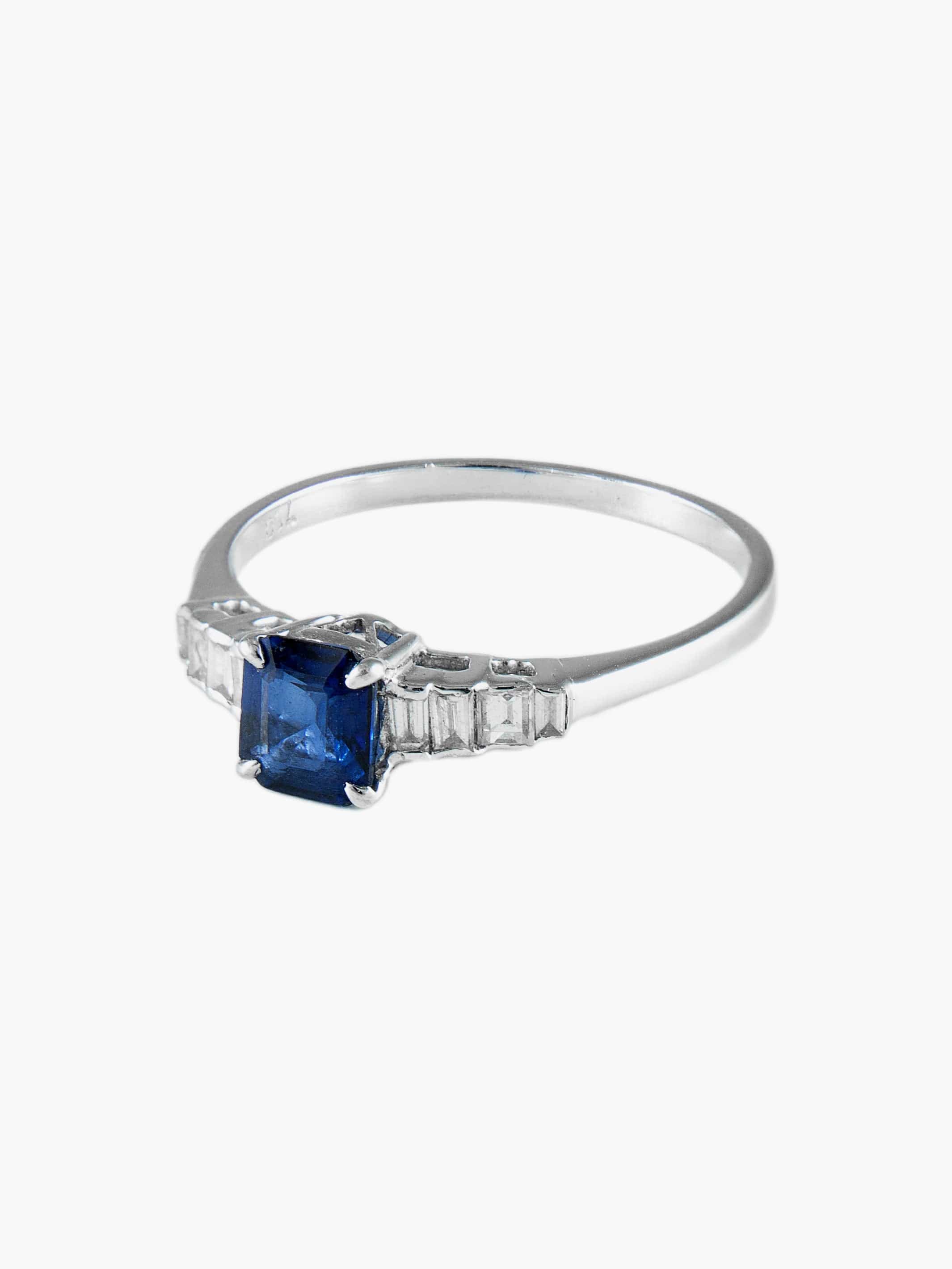 White Gold Diamond Ring - Image 3