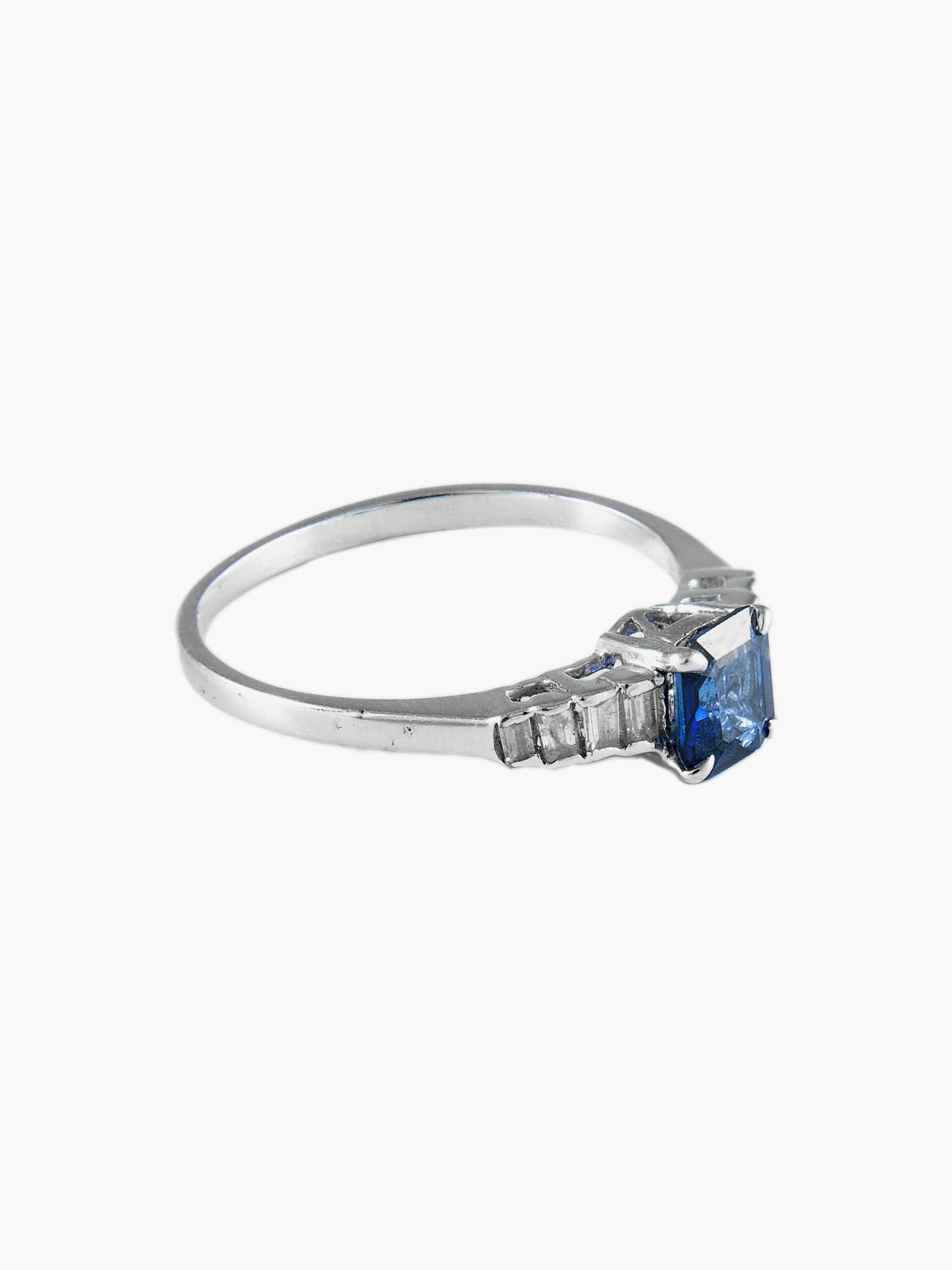 White Gold Diamond Ring - Image 4