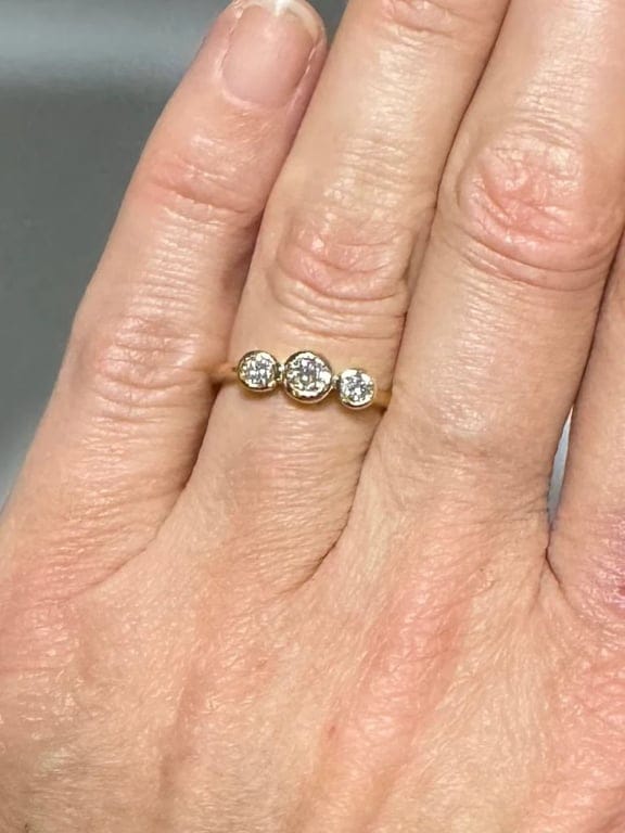 Yellow gold diamond ring - Image 2