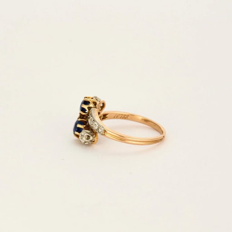 Pink gold and white sapphire ring - Image 4