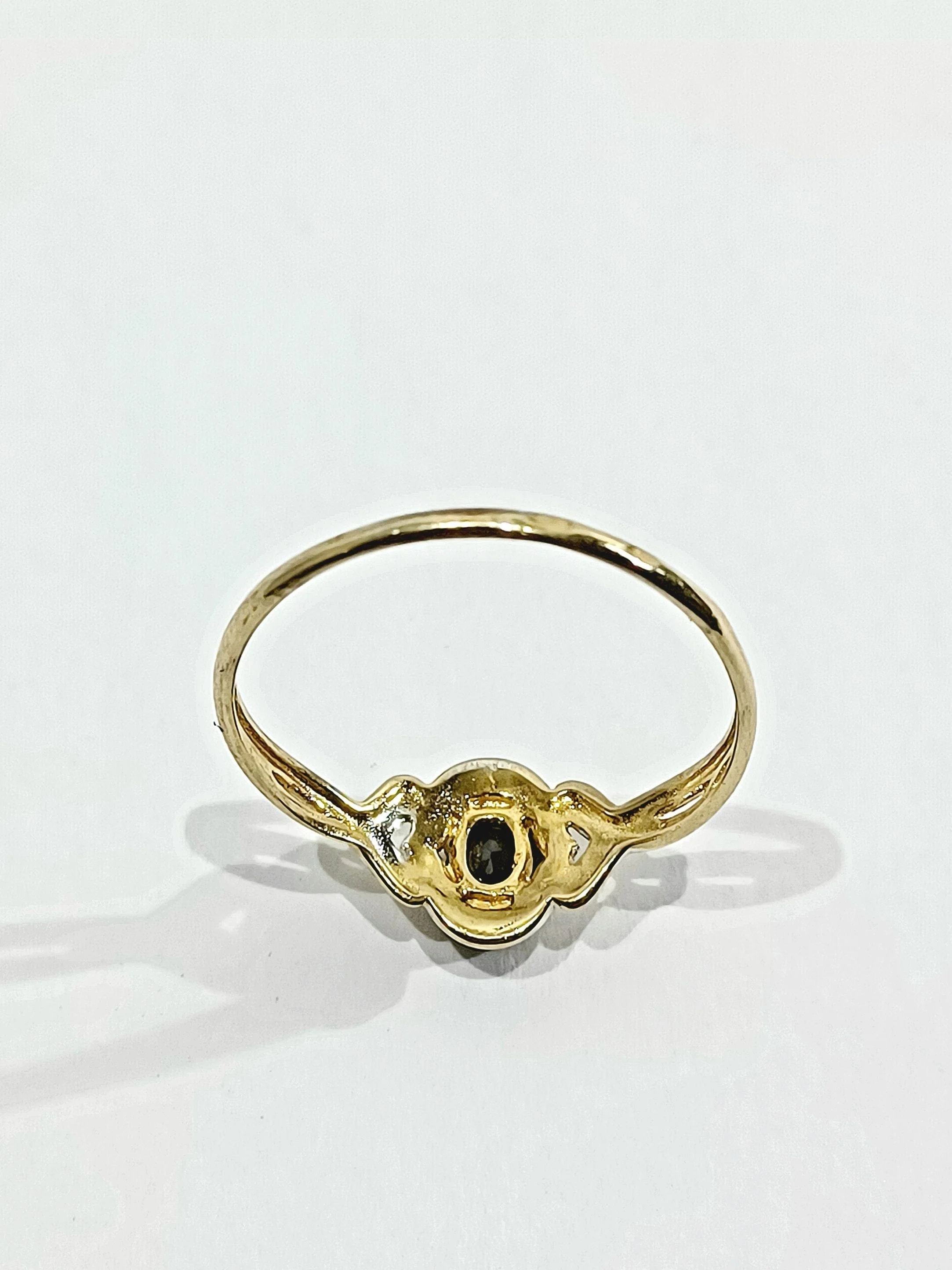 Gold And Sapphire Ring - Image 11