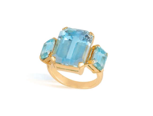 Yellow gold topaz ring