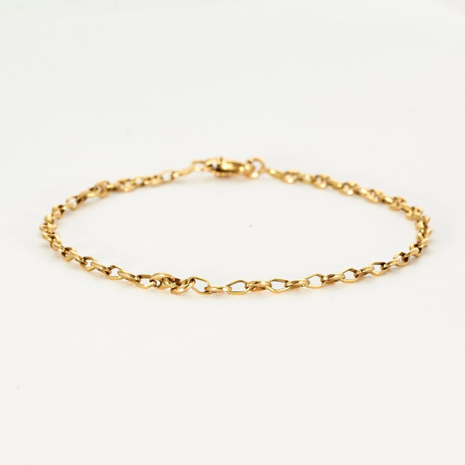 Yellow gold curb chain - Image 10