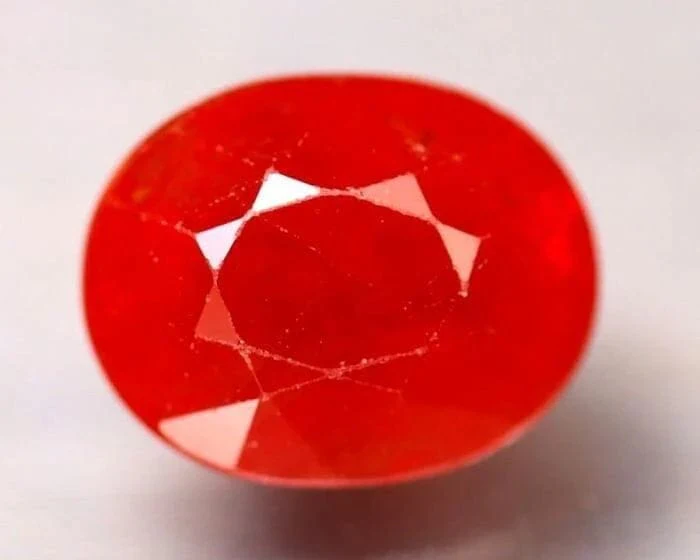 Untreated heated ruby 2cts - Image 2