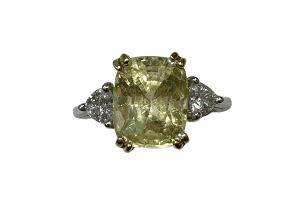 Cocktail ring 2 golds, sapphire, diamonds