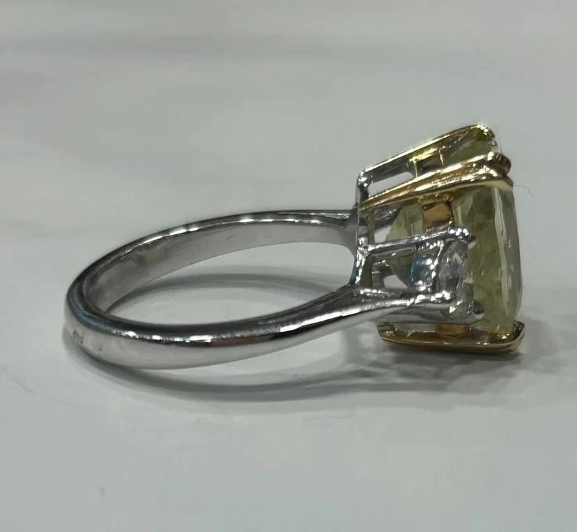 Cocktail ring 2 golds, sapphire, diamonds - Image 4