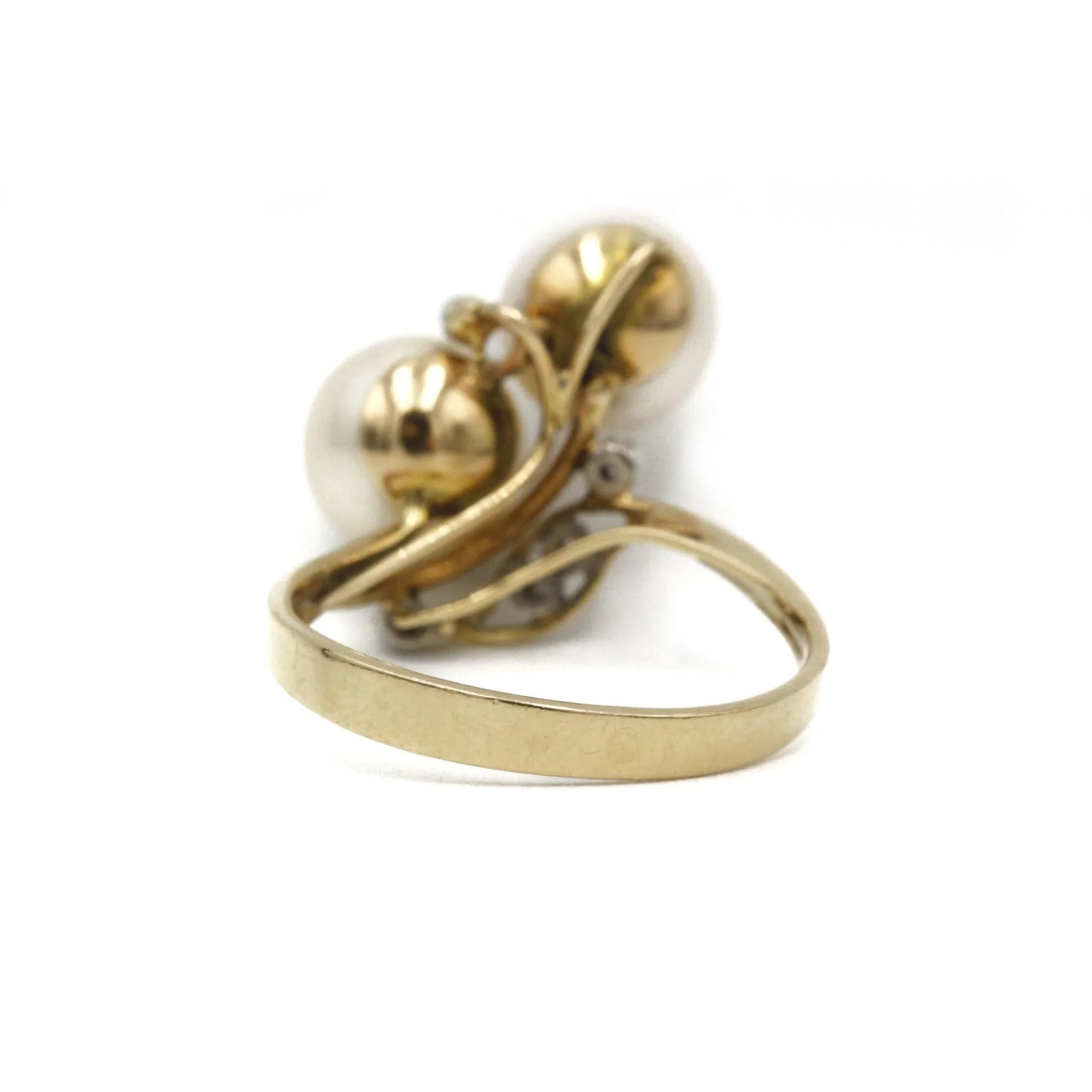 Yellow gold ring with pearls and diamonds - Image 3