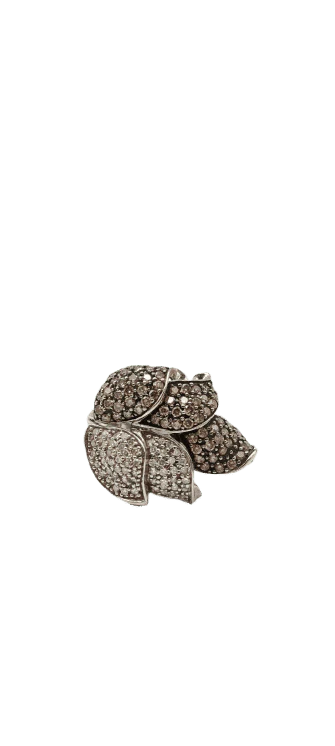 White gold Floral Design Pave Diamond ring  - Image 3