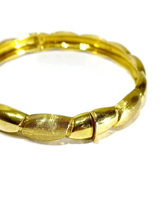 Yellow Gold Bangle Bracelet - Image 10
