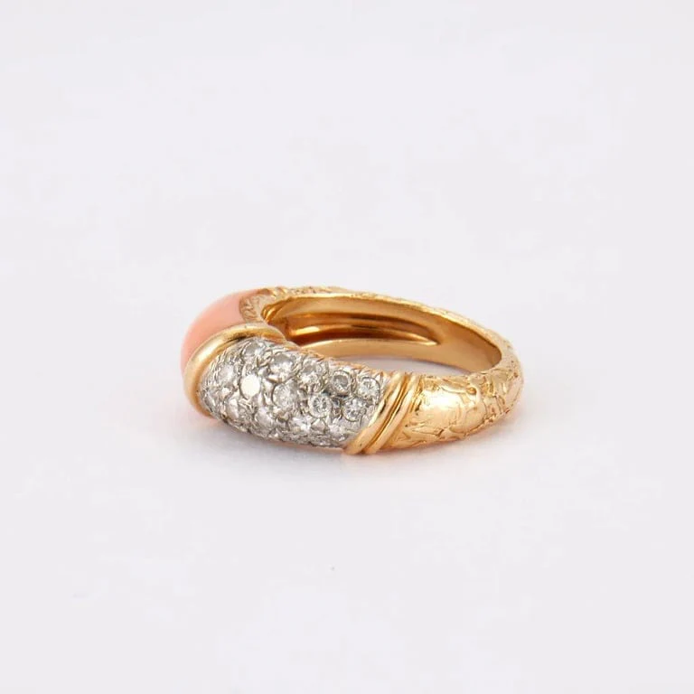 VAN CLEEF & ARPELS - Coral Diamond Ring - Image 4