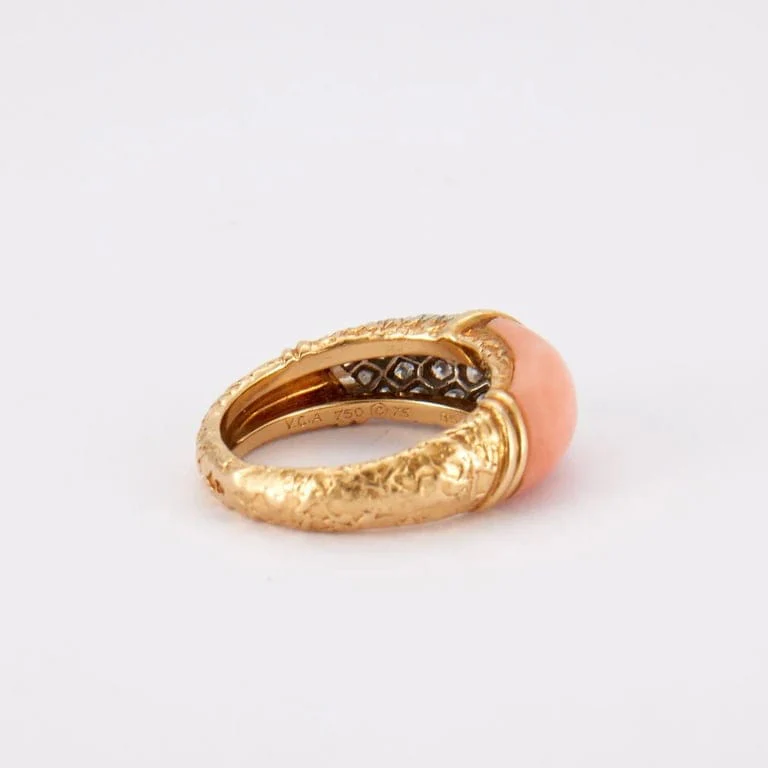 VAN CLEEF & ARPELS - Coral Diamond Ring - Image 6