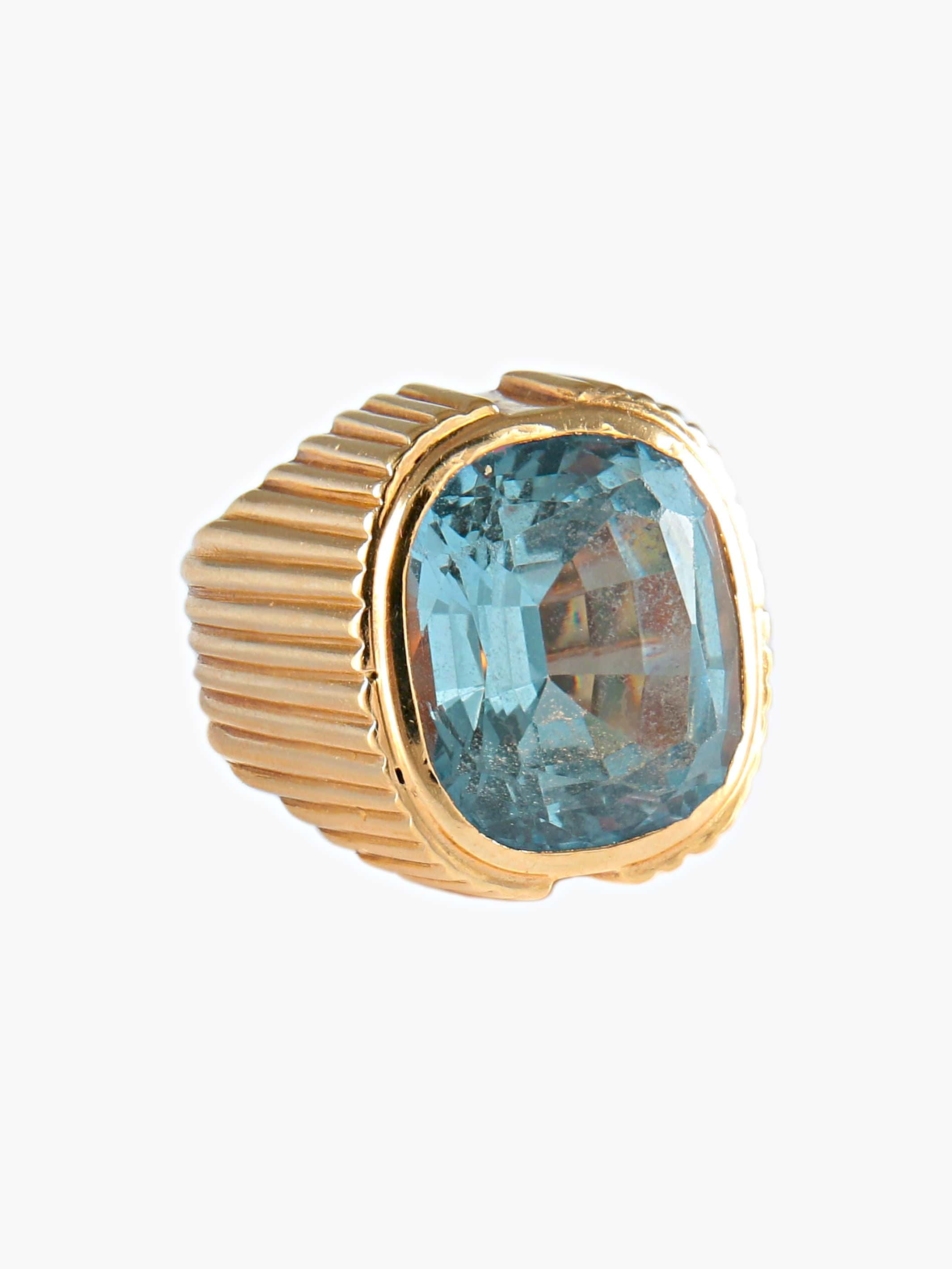 Ring Yellow gold Blue stone - Image 6