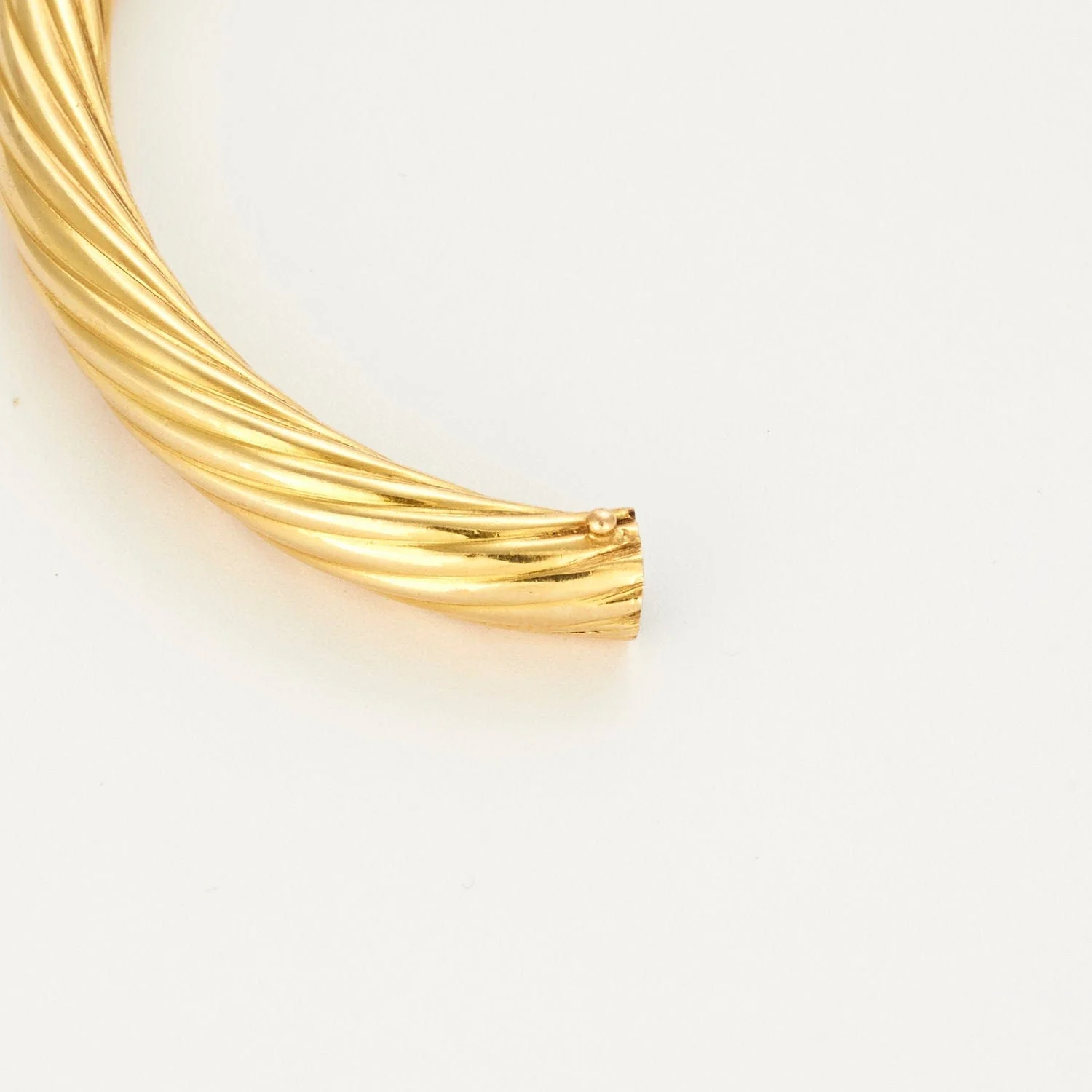 Yellow gold bangle bracelet - Image 2