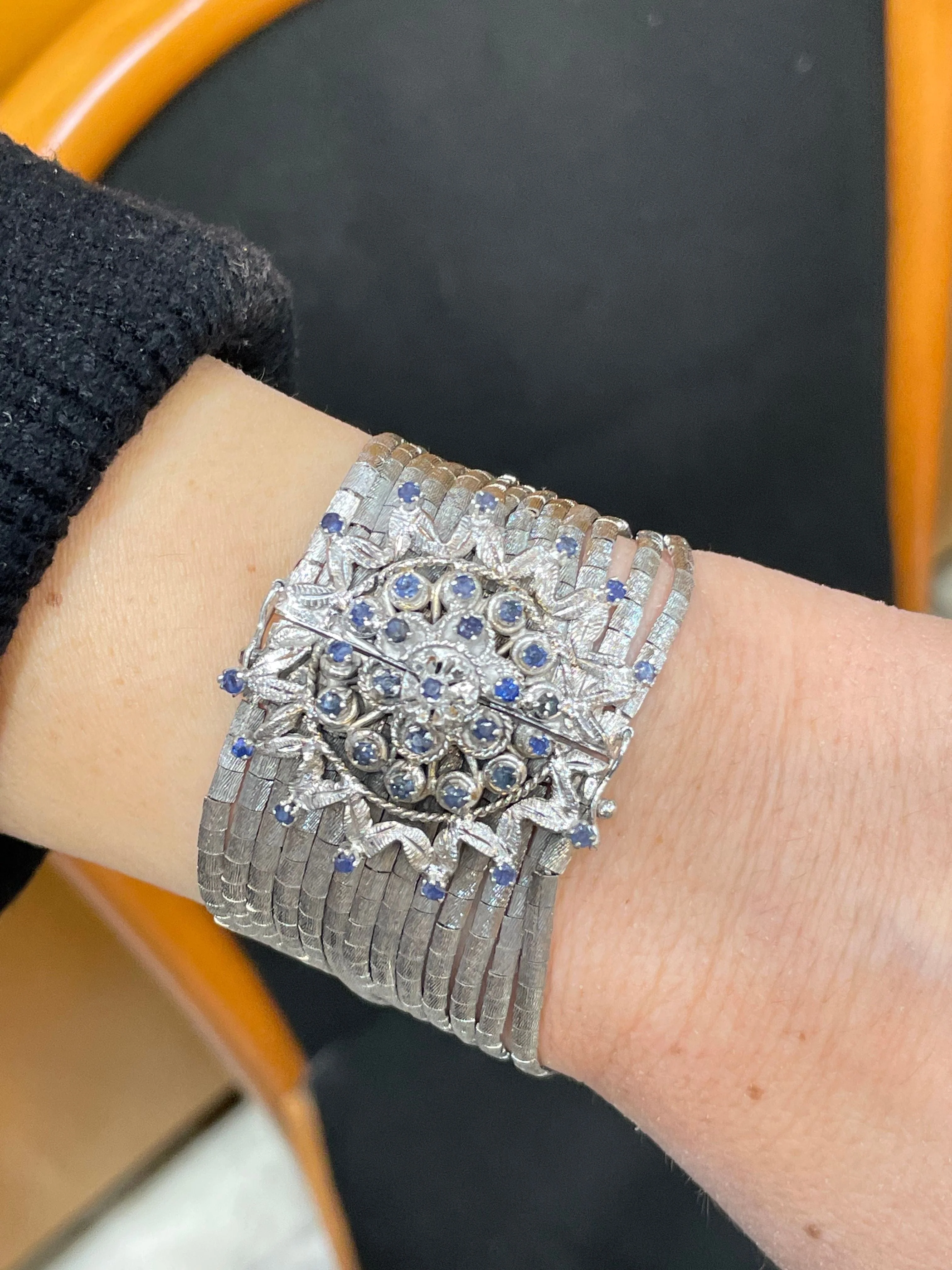 Vintage bracelet in white gold, sapphires - Image 3