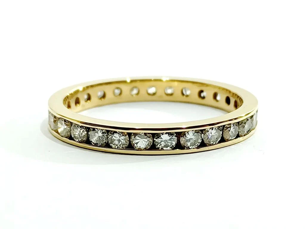 Wedding Ring Gold Diamonds