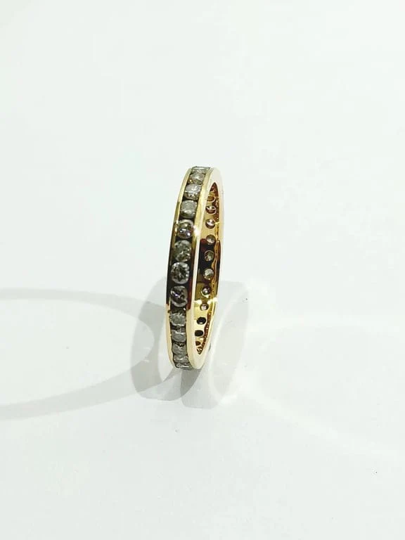 Wedding Ring Gold Diamonds - Image 12