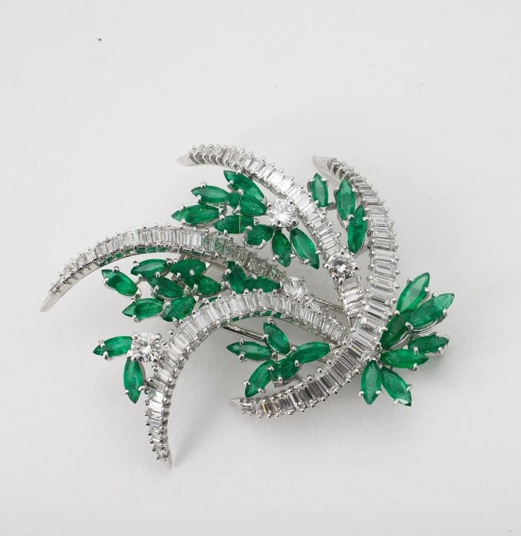 Emerald and diamond brooch - Image 3