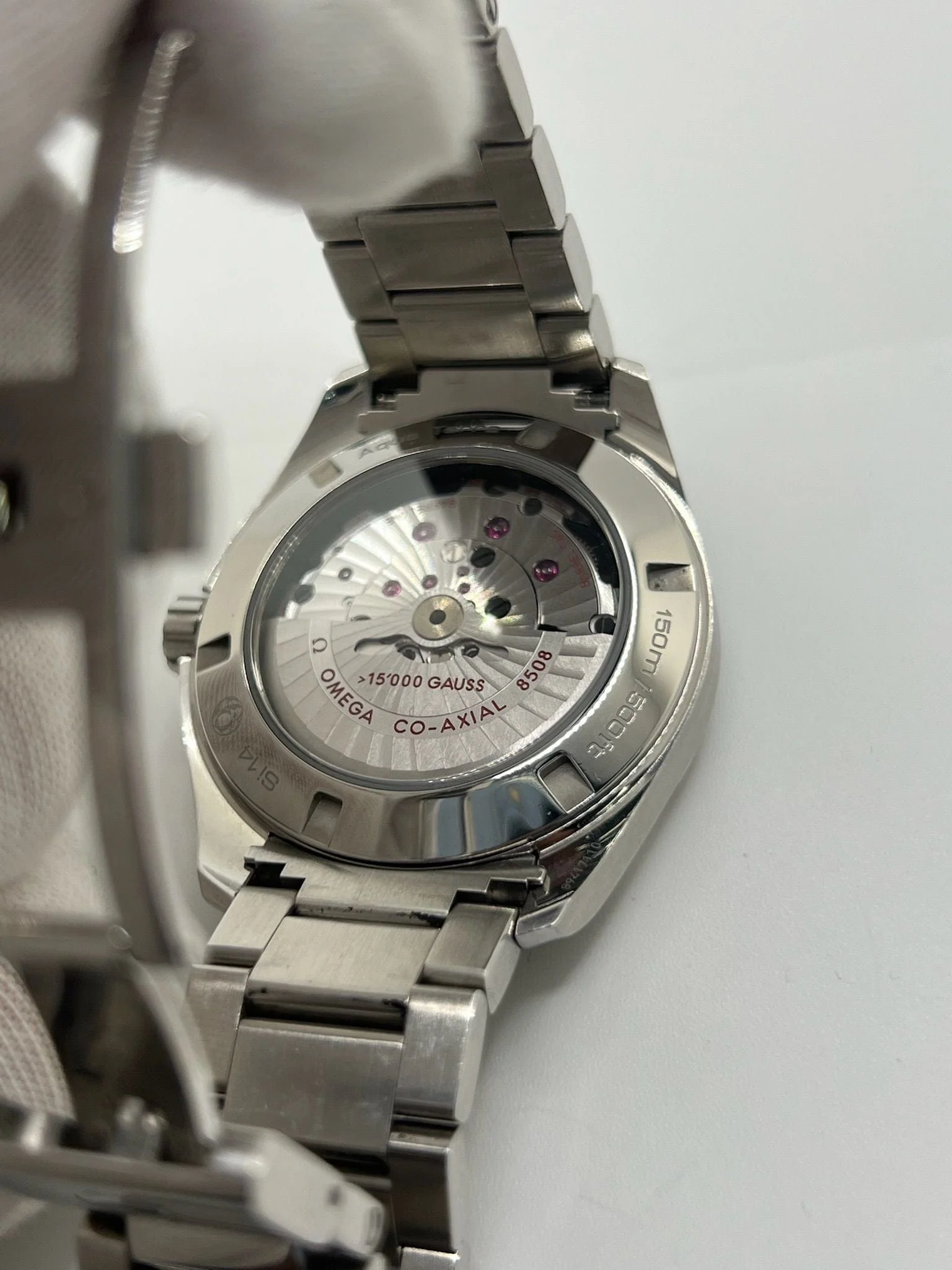 Omega Seamaster Aqua Terra  - Image 10