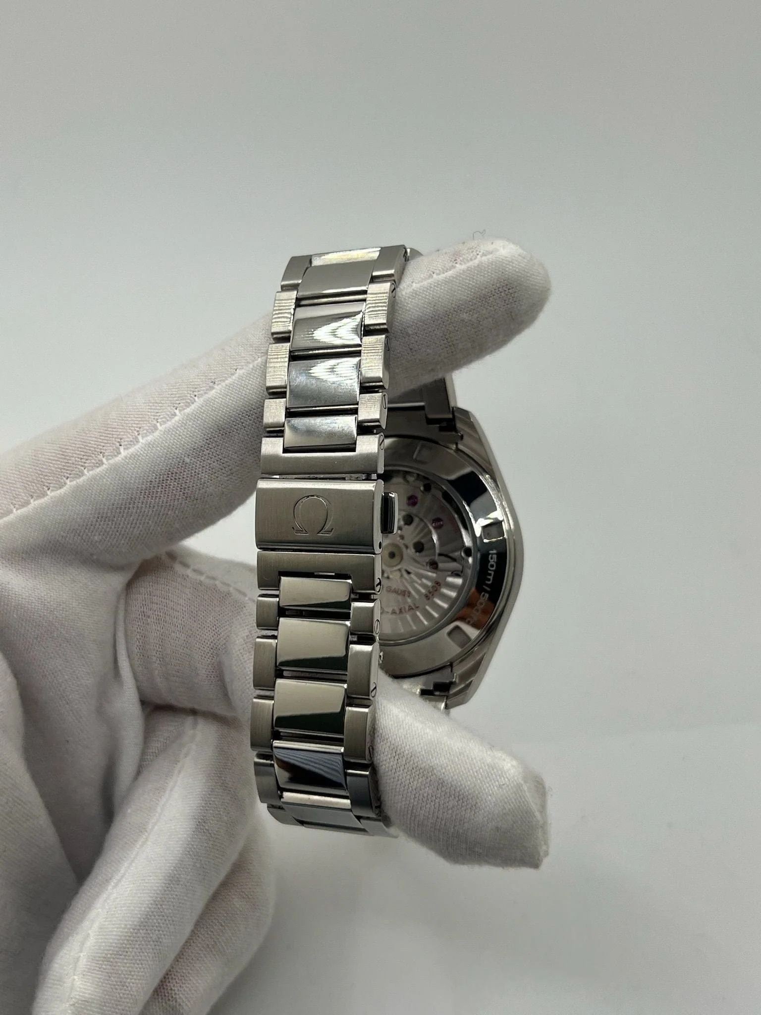 Omega Seamaster Aqua Terra  - Image 11