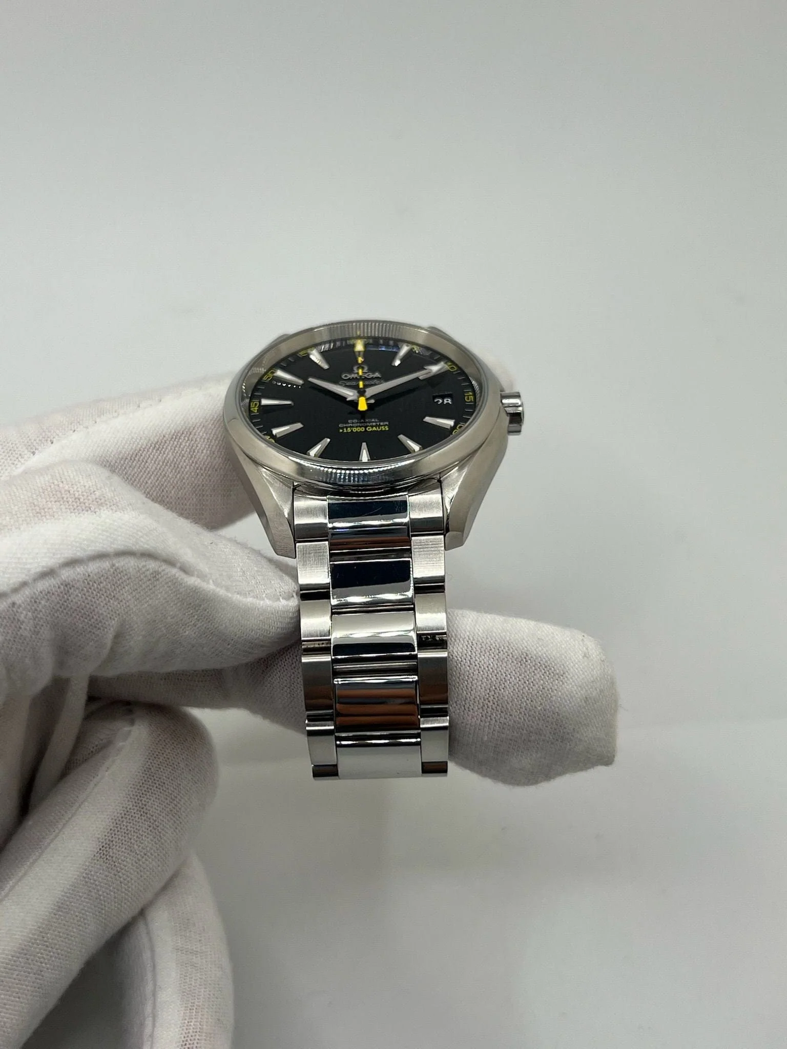 Omega Seamaster Aqua Terra  - Image 8