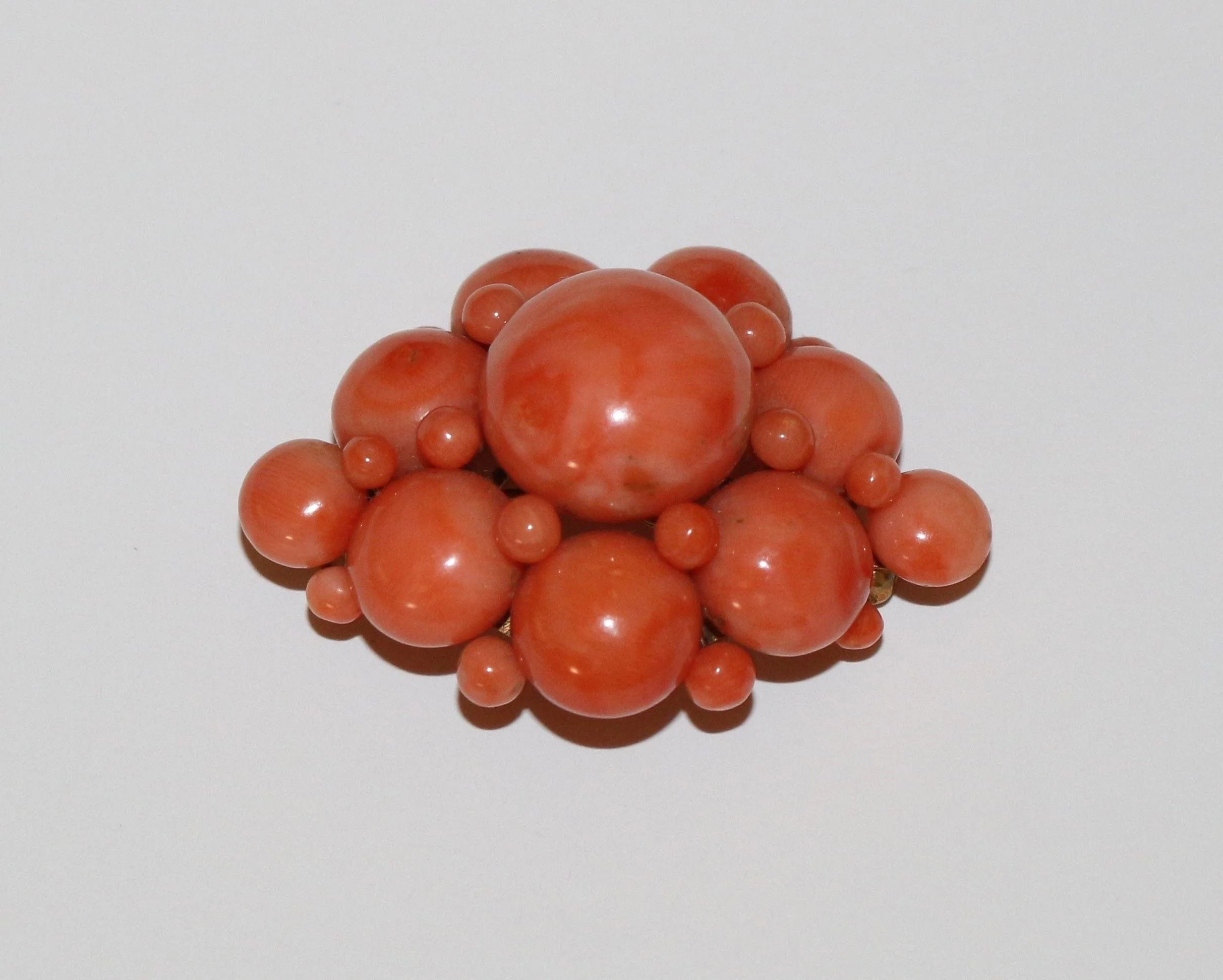 Napoleon III coral brooch - Image 2