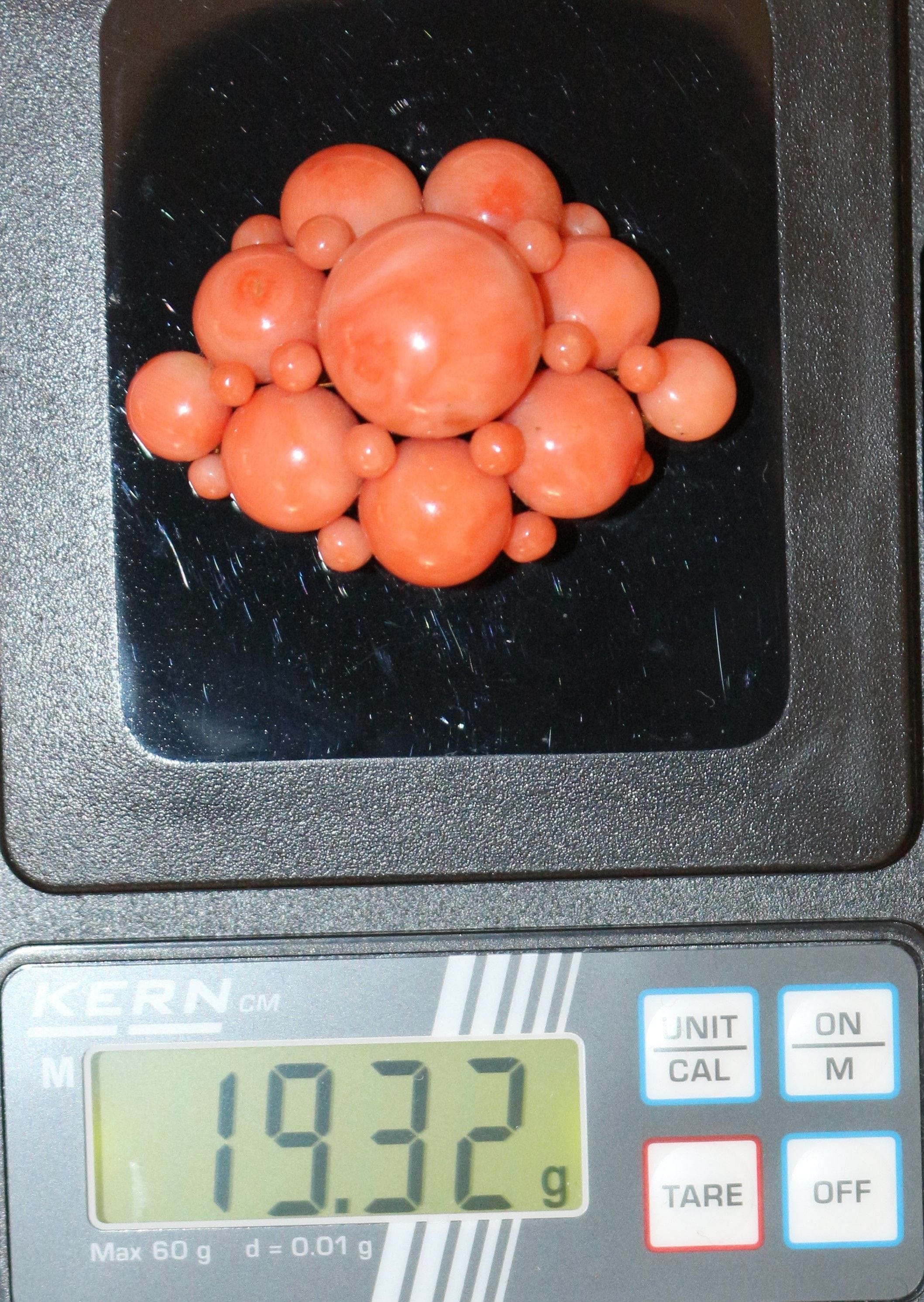 Napoleon III coral brooch - Image 3