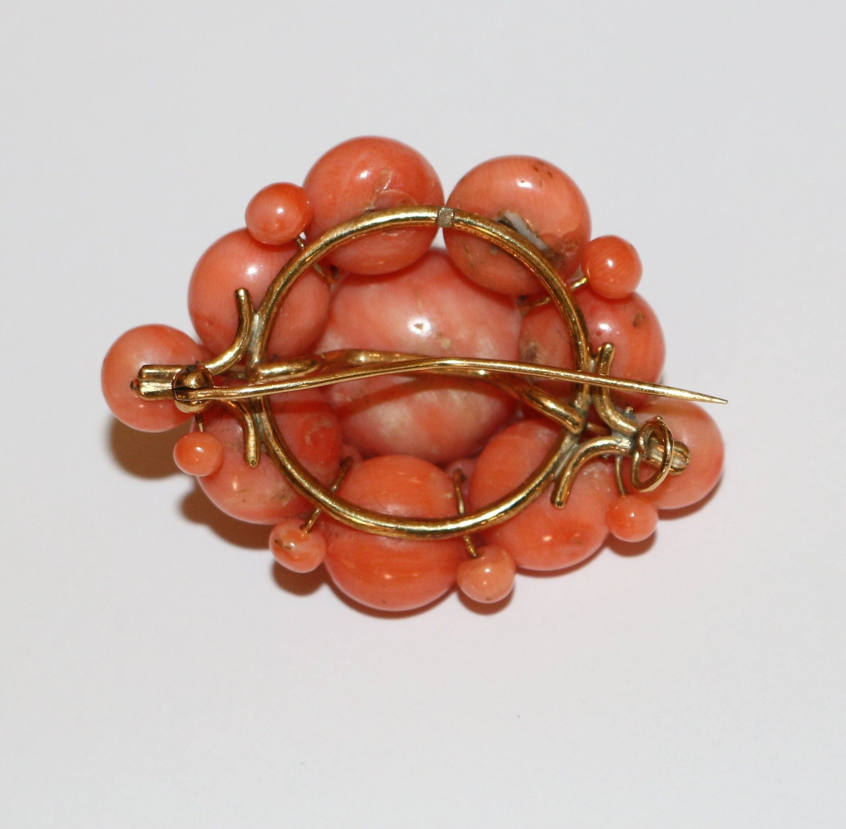 Napoleon III coral brooch - Image 5