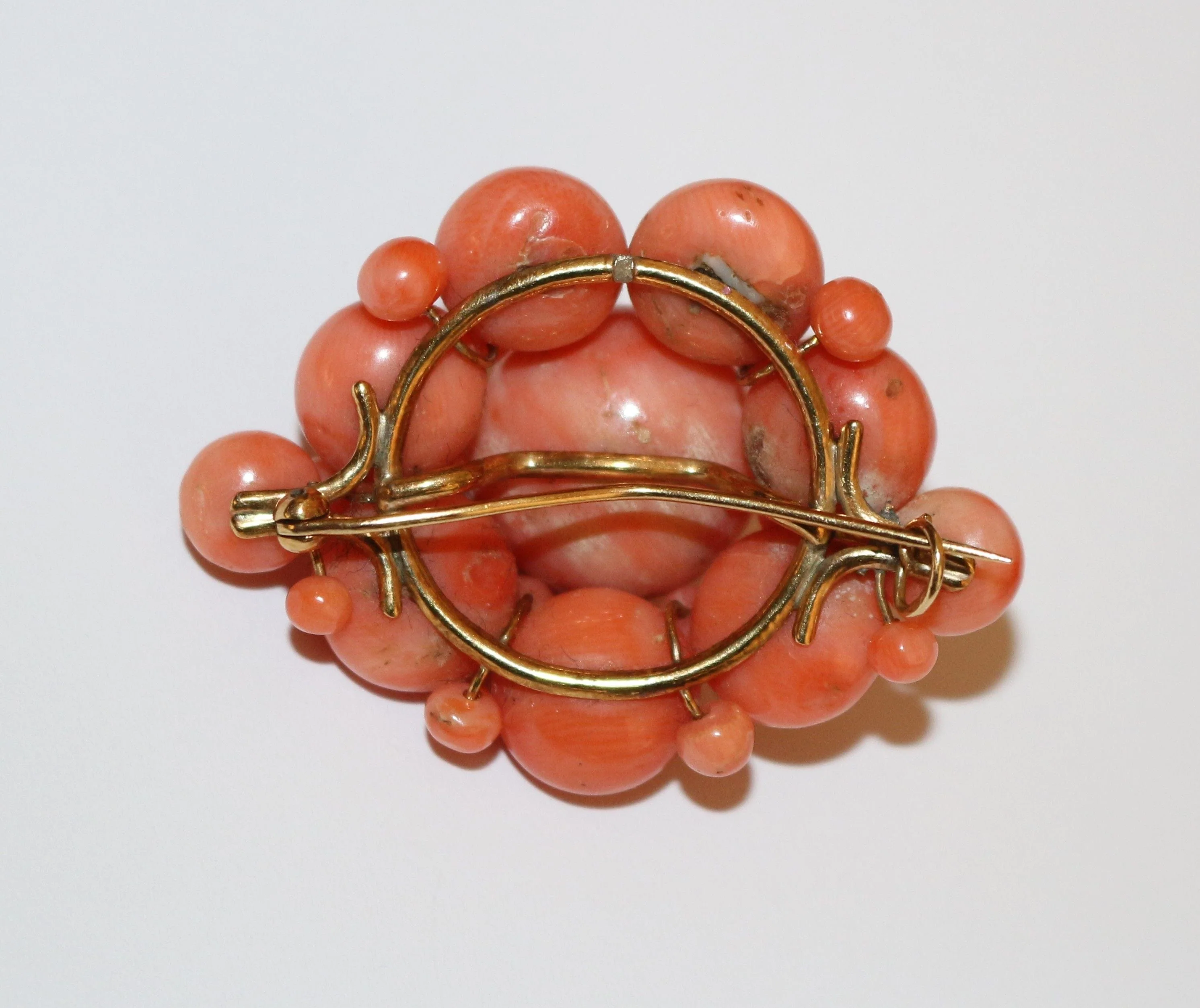 Napoleon III coral brooch - Image 6