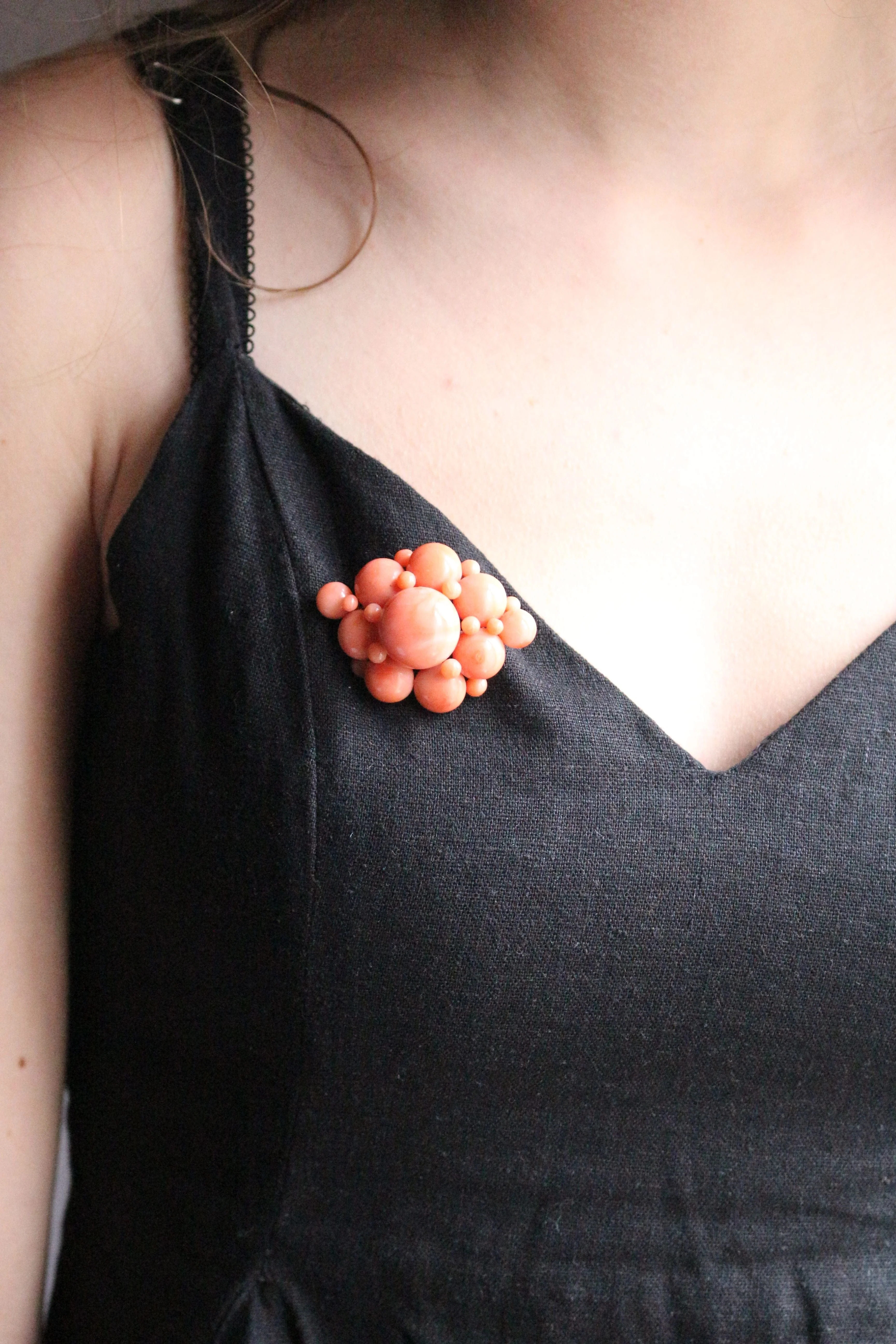 Napoleon III coral brooch - Image 9