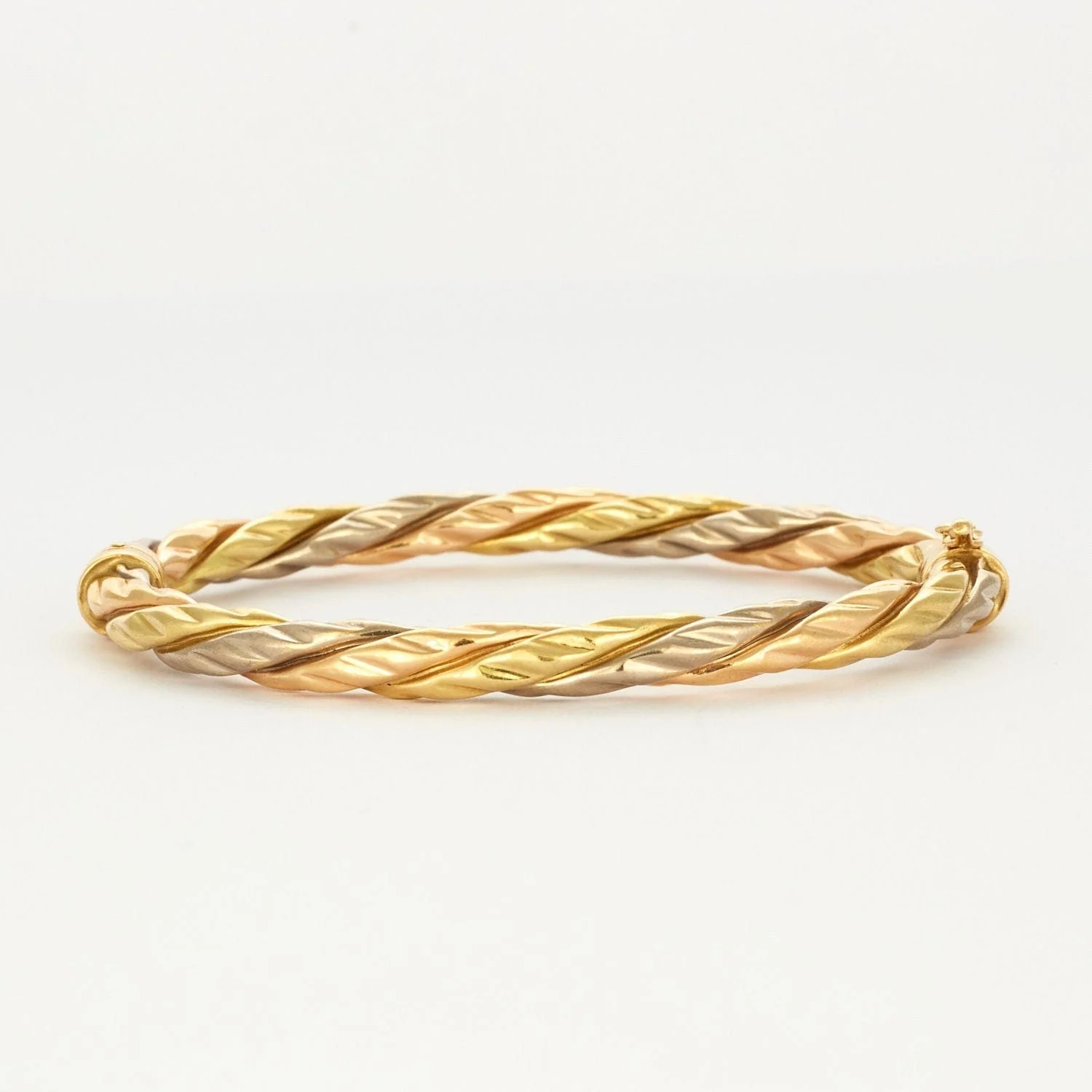 3 gold twisted bracelet - Image 6