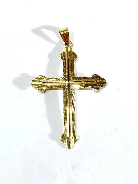 Rose gold cross pendant - Image 6