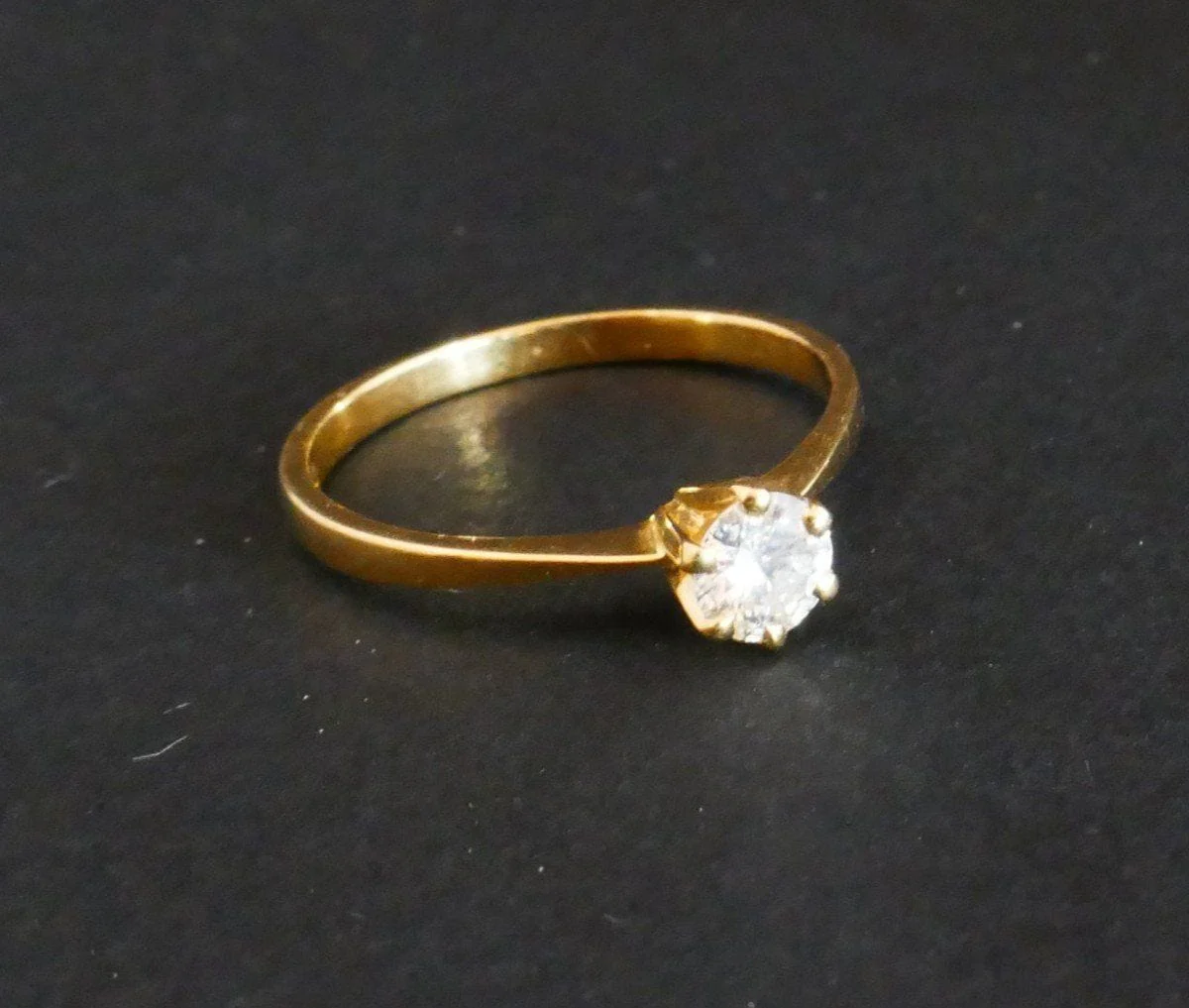 Diamond solitaire, yellow gold - Image 3